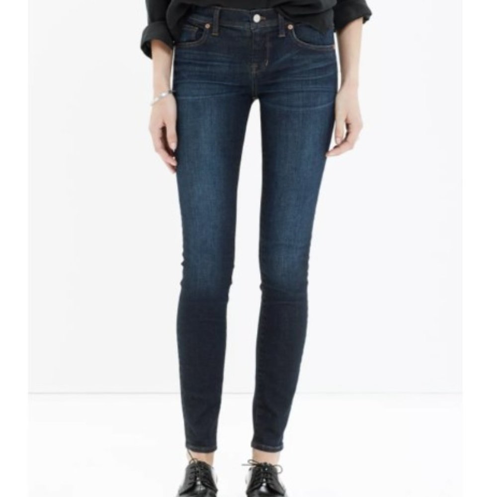 Madewell Skinny Skinny Jeans in Waterfall Wash Size 24